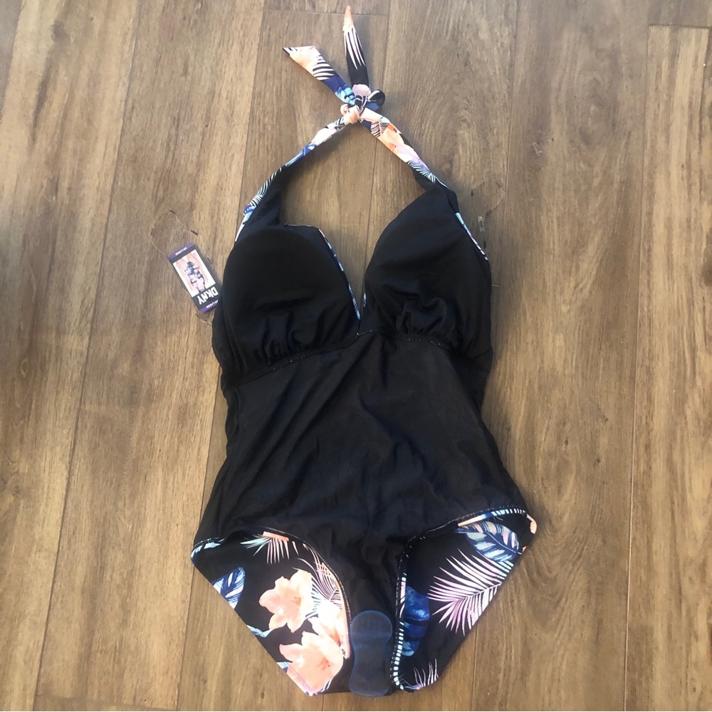NWT DKNY Floral Halter Style One Piece Swimsuit Size XXL - Picture 7 of 9